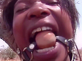 Interracial Black Slut With Phat Ass Shares Her Ebony