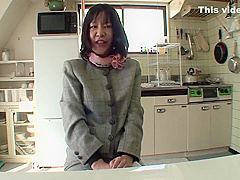 Is A Horny Who Likes Intense Solo Masturbation Before Oral Sex - Asian Milf And Makiko Nakane