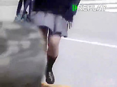 JAPANESE GIRLS LIKE TO TAKE AIR BATHS2
