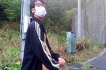 Japanese Cumshot Outdoor1