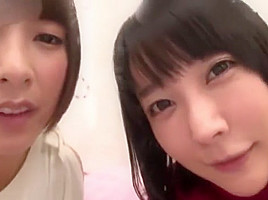 Japanese Les Kiss 5