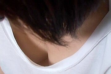 Japanese teen 18+ amateur downblouse nip slip