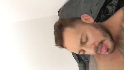 Juan fucked bareback by the pornstar Viktor Rom - BarebackersFromLondon