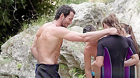 Julia Roca y Clea Gaultier Orgia en el Rio