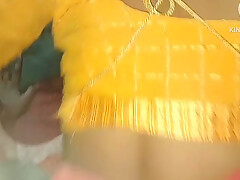 Kamwali Ko Mathura Ke Devar Ne Choda Raat Bhar