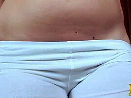 Karina Rubs One Out! - Karinahart