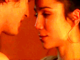Karina Testa and Joana Barrios in Odysseus - s01e03
