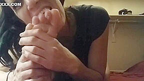 Lesbian toe sucking