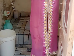 Lovely A Hot Step Sis Cleaning Washroom And Fucking Her Step Bro