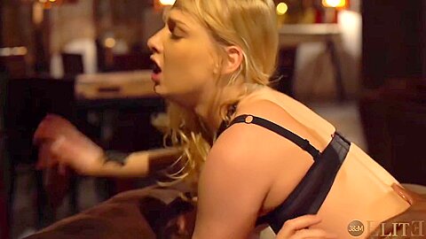 Lucy Heart Horny Threesome 3