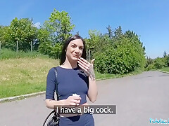 Lullu Gun - Outdoor Sex