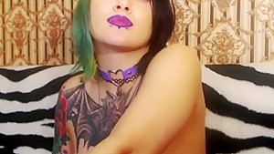 MIJN SCHOONZUS HEEFT GEILE TATTOOS BLOWJOB BIZARRE PUNK PIERCED