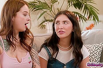 Maddy May, Maya Woulfe And Jane Wilde In Jane, Maddy And Maya Fills Pennys Pussy