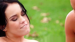 Massage Loving Lesbians Pussylicking Outdoors