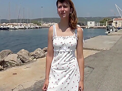 Me Ny, Coquine, Aime La Baise En Pleine Nature 15 Min