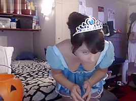 Melissa191 in princess halloween costume