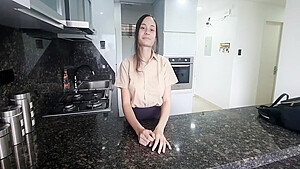 Mi Hijastra Colegiala Me Pide Verga Para Ver Que Se Siente