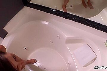 Milf Sharon Did For Her First Time