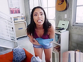 Mofos - Latina Sex Tapes - Vanessa Sky - Pre-