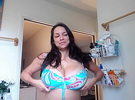 Monica Mendez - Webcam - Hawaii Tryouts - PinupFiles