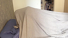 Morning Sex In Casual And Neglected Food Under The Sheets -amateur Couple- Nysdel