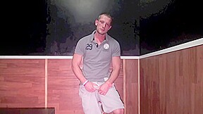 Muscle Straight Boy Fuck A Gay In Backroom - LatinoFucker