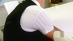 NIGHTCLUB - Deutscher Milf Porno - spritz du geile sau