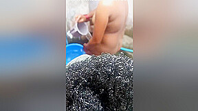 Naha Rahi Chhoti Bhabhi Ki Chut Dekha
