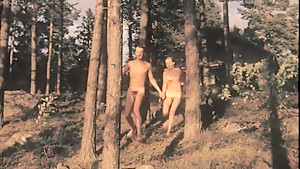 Naisenkuvia Ritva Vepsa and Kirsti Wallasvaara