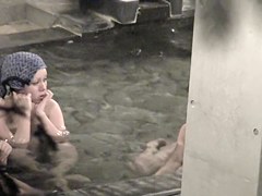 Naked dolls with hot oriental charms in the cool pool nri054 00
