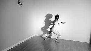 Naked on Stage-016 N4