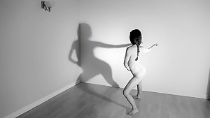 Naked on Stage-016 N4