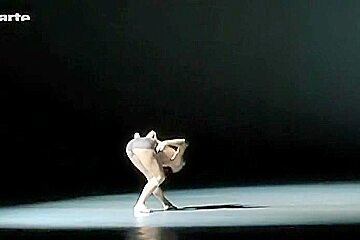 Naked on Stage-123 N1