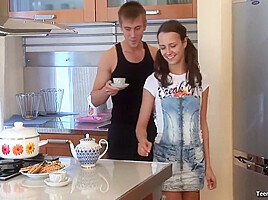 Nastya Tosha - Teen 18+ Mega World
