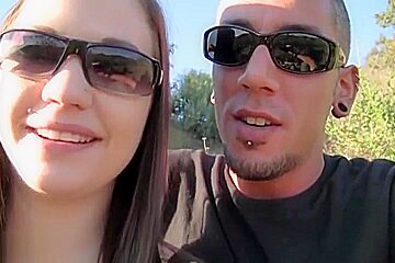 Outdoor couplesex in the park