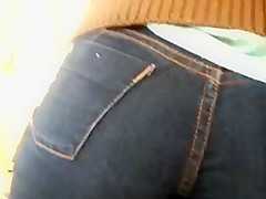 PHAT ASS IN JEANS