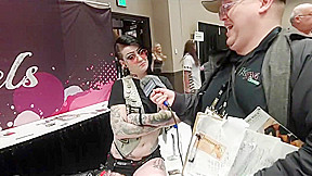 PORN MALLORY MANEATER with Jiggy Jaguar AEE 2019 Las Vegas NV