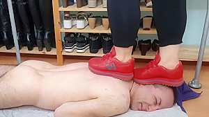Pietinement en chaussures de sport