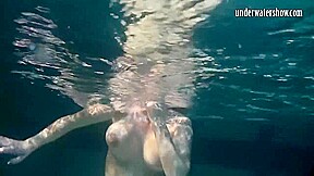 Polcharova And Siskina Like To Get Naked In The Swimming