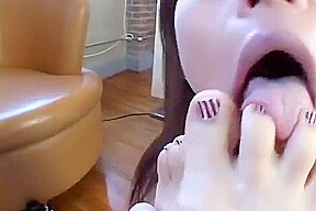 Pussy Licking And Footjob One
