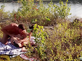 Quebec Productions - CampingXtreme s02 Jack KendraWhit