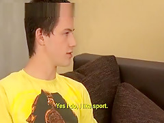 Quiero hacerlo con un /I want to fuck a boy
