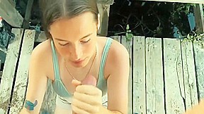 Ragazzina Italiana Succhia Il Cazzo E Si Fa Scopare Al Lago