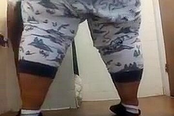 Red Bbw Cake