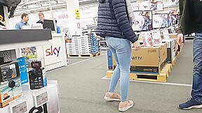 Redhead college girl amazing jeans ass pantylines face