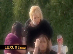 Regina Ice And Cindy Hope - Gorgeous Lesbian Trio With A Dildo