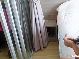 Ride Hail Girl Gives Next-Level Service To Horny Foreign Customer - MongerInAsia