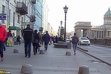 Russian Girl Pick-up And Public Threesome