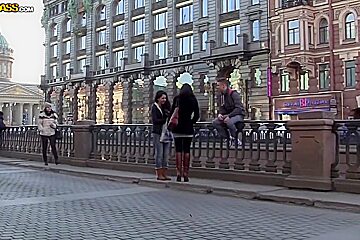 Russian Girl Pick-up And Public Threesome