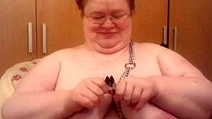 SSBBW nipples clamp